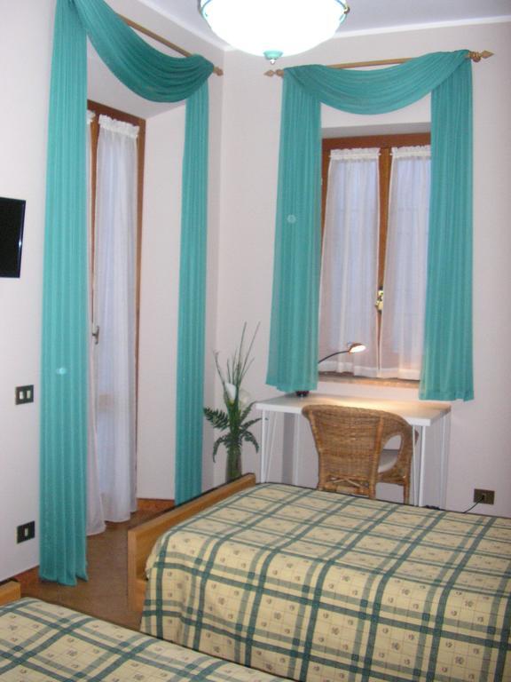 Al Vecchio Olivo Bed and Breakfast Frascati Δωμάτιο φωτογραφία